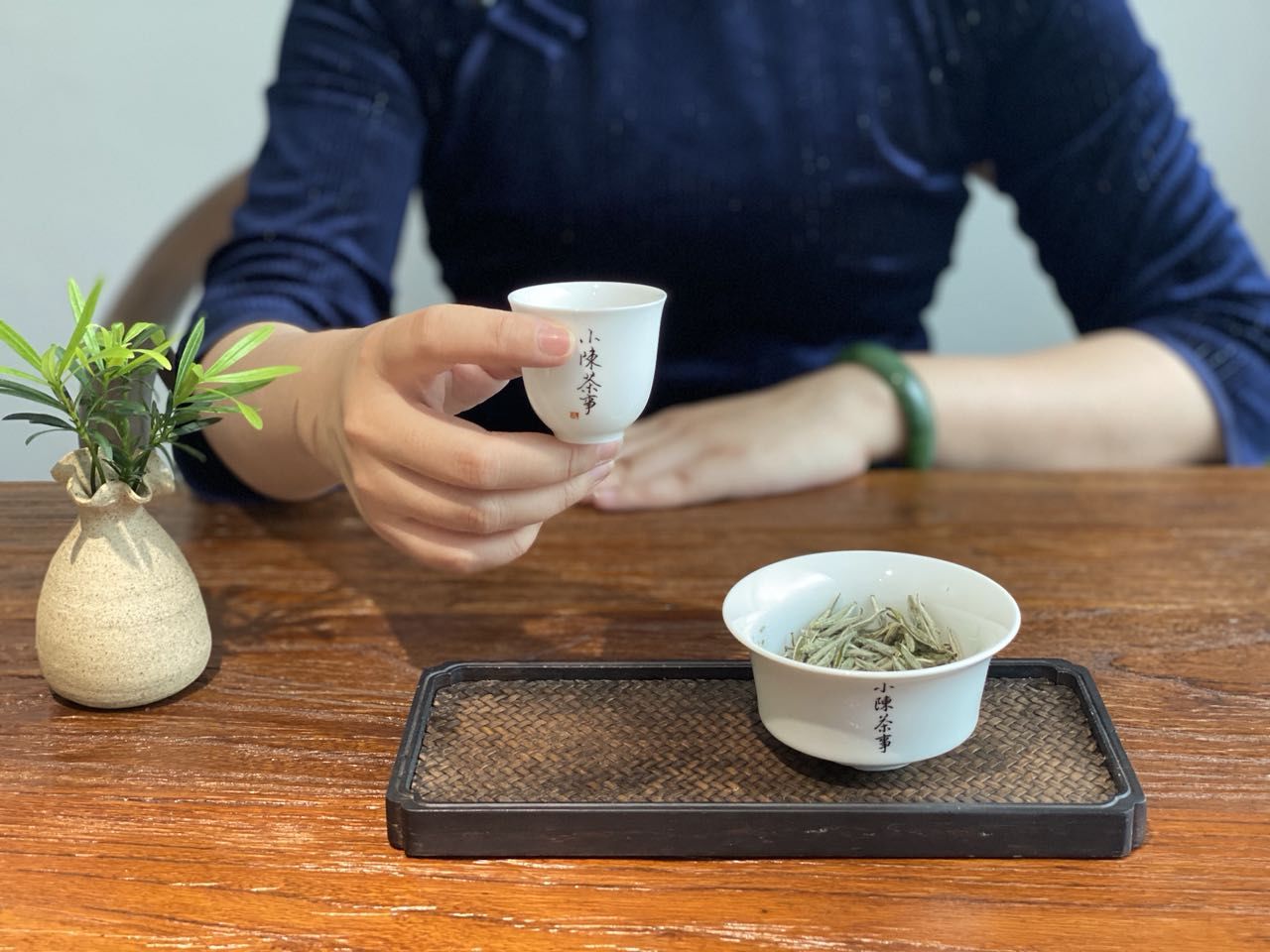 萝卜|陈皮白茶，荷叶白茶，菊花白茶，秋季喝茶润燥要不要加点“料”？