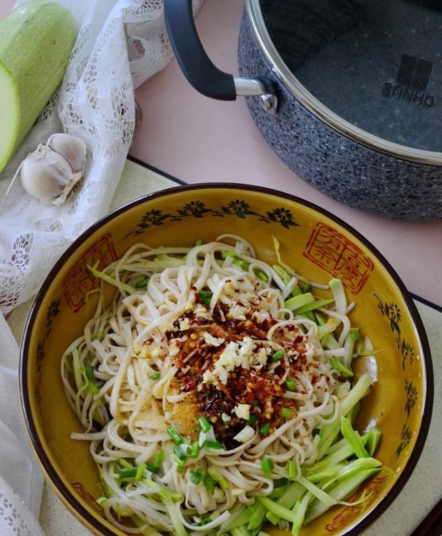  吃法|二伏面，5种做法天天不重样，大热天最爱还是第一道面的吃法