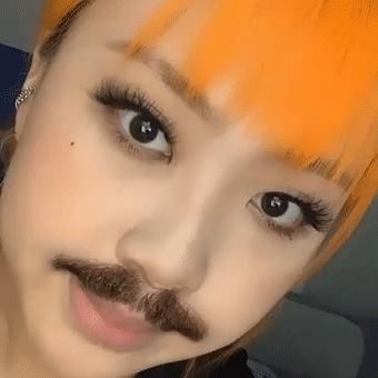  来路|只玩半年说唱就能拿冠军，这个沙雕女rapper什么来路？