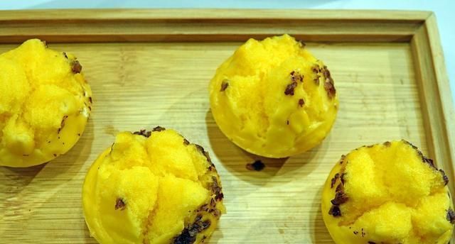 发糕|红糖发糕的做法,简单搅一搅,蓬松暄软超简单!