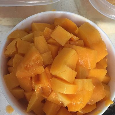 盒子|芒果奶油盒子蛋糕