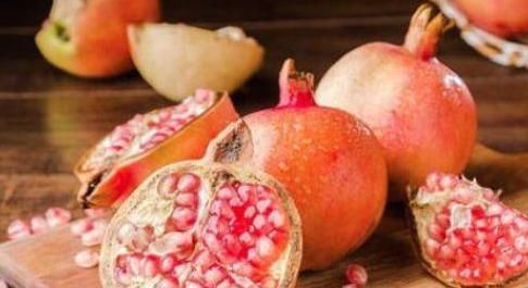  消化|女性想要身体好的食物换着吃，补水润肤，排毒抗衰