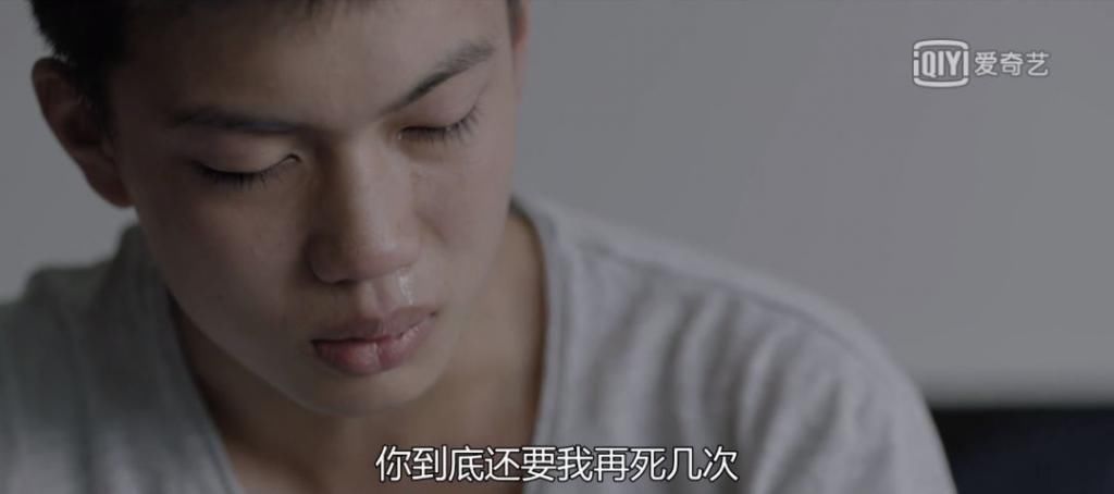 输得|母亲高铁上丢下儿子扬长而去：我们往往赢了孩子，却也输得彻底