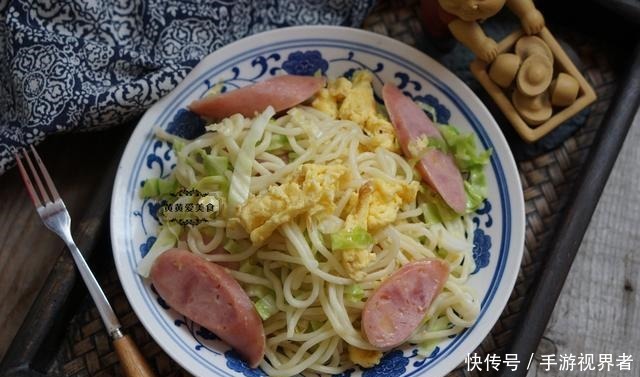 满满|家有高考生,早餐不将就,这面营养丰富,元气满满,5分钟就上桌