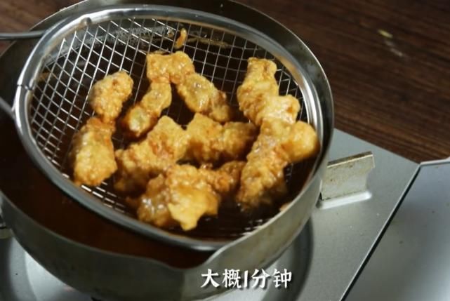  黄金|简单又美味的黄金炸酥肉，酥脆可口，上桌就抢光