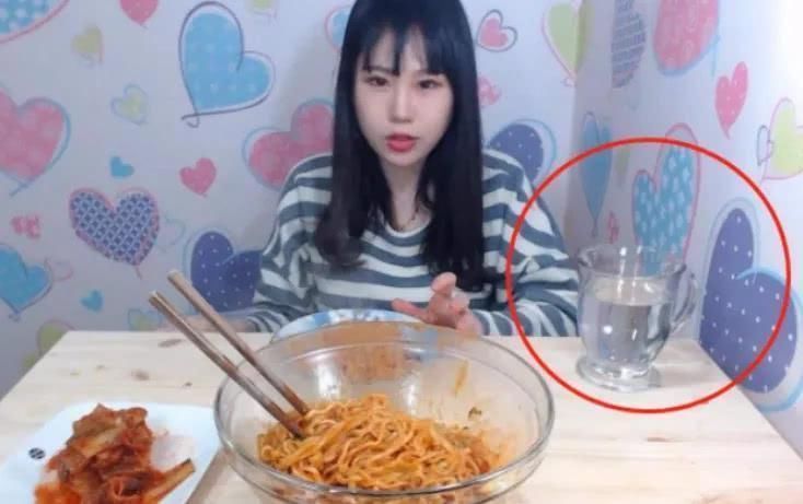 解辣|公认最“解辣”的4种饮料,矿泉水几乎零效果,第1才是“王者”