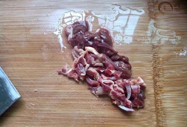 下酒菜|很多人不吃的“美食”,男人最喜欢的下酒菜,嚼劲十足