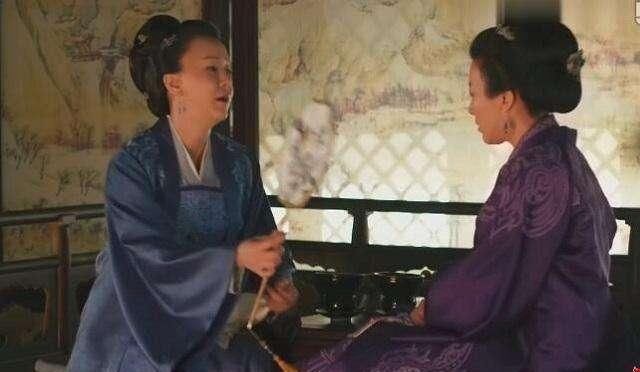  侯府|硬核忠仆？“妙人”常嬷嬷，为何能逆袭为人生赢家？