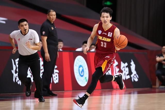  今日|今日图集：三分神射手吴前