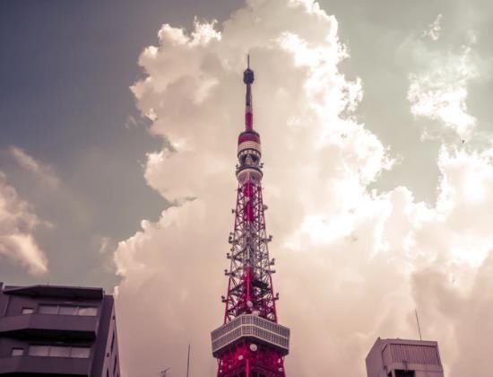  美国|拥有200年历史巨头破产，美股却在创历史新高，已严重脱离现实