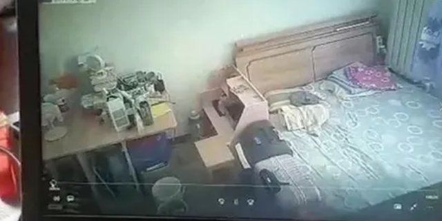  偷拍|“副处长”偷拍女租客，刑拘处理体现零容忍