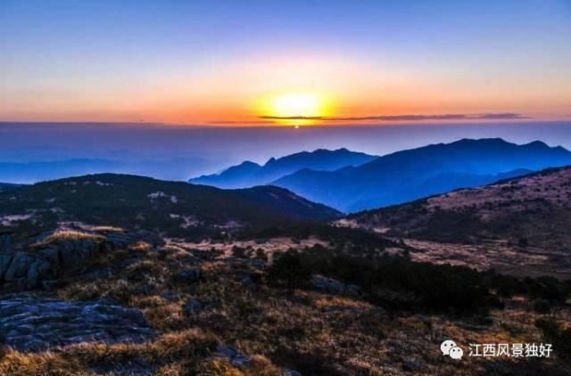 角落|一起去爬山吗？正经的那种，江西这些登高望远“隐秘的角落”，你去过几个？