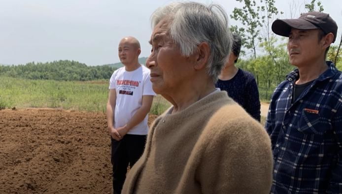  常桂香老人|因土地纠纷枪杀一家3人 主犯12年后落网昨受审 家属放弃赔偿要严惩凶手