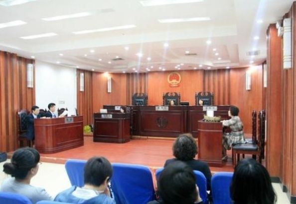 催收|网贷逾期后,平台起诉借款人需满足三个条件,别再被催收骗了