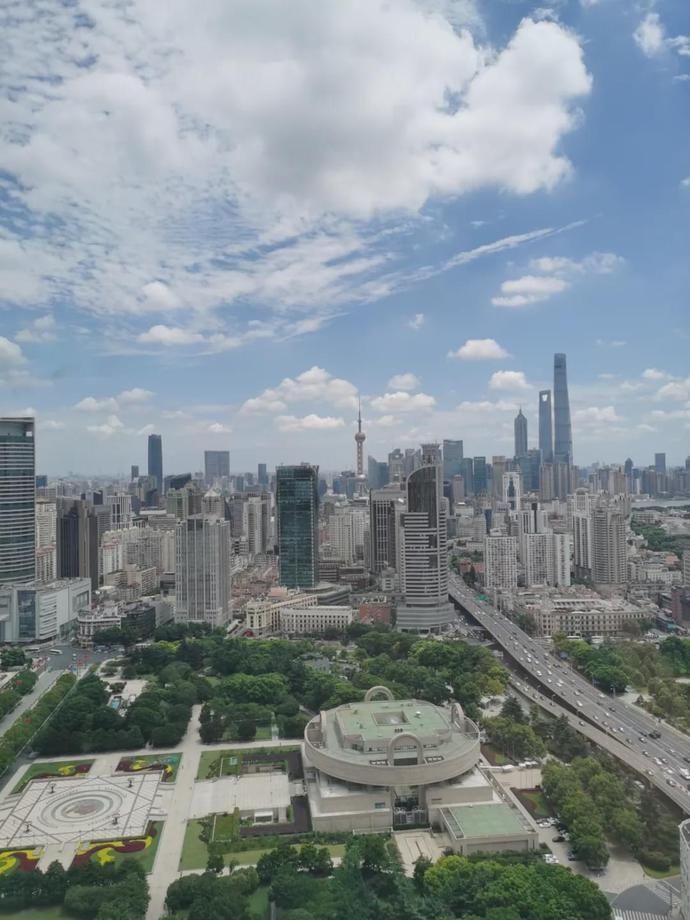 份魔|【探索】今日份魔都的蓝天白云,你心动了吗?