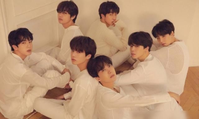  超越|韩国史上第一！BTS空降美国告示牌冠单，超越《江南Style》纪录