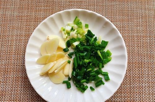 做好|秋季天气炎热,几分钟就可以做好了,低脂低热量,给肉都不换呀