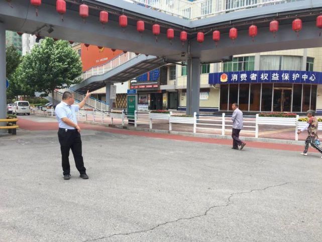  机非|合阳县教育局：在机非分离文明交通劝导活动中锤炼担当意识、落实责任意识