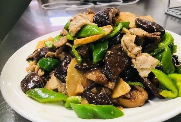  过瘾|香菇炒肉，柔软嫩滑，美味过瘾，简单易学
