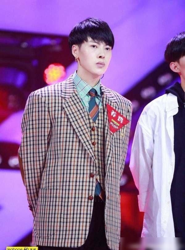  演唱会|从演唱会的出席率看《快乐男声》的流行，并评论选秀节目的下降