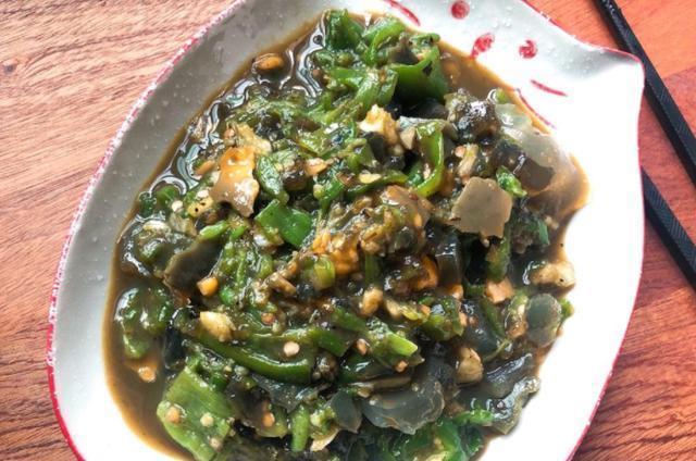  吃亏|这道菜长得像“猪食”，味道却清爽美味，赶紧试试保证你不会吃亏