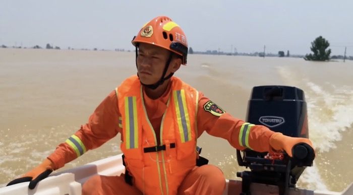  感人|“现在就是很好的情况呀” 消防员新爸爸和妻子的感人通话