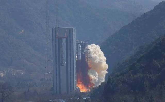  告诉AI财经|北斗亮剑GPS，上天入地，要把GPS早已垄断的中国市场抢回来