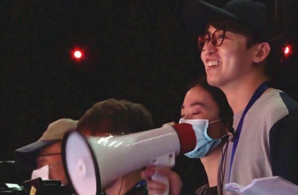  完美|宋小宝节目现场为难导演，后期制作完美救场，网友：这七个字绝了