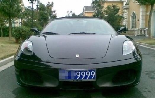 封建|车牌对车牌!为什么车主还会有封建的思想导致今天的局面?