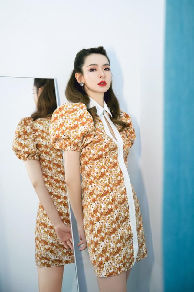  这双|戚薇这双“高跟鞋”厉害了，虽只有5厘米高，但一般人却驾驭不了