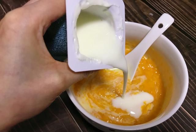  在家|在家自制芒果酸奶雪糕 不含任何添加剂 健康卫生又好吃