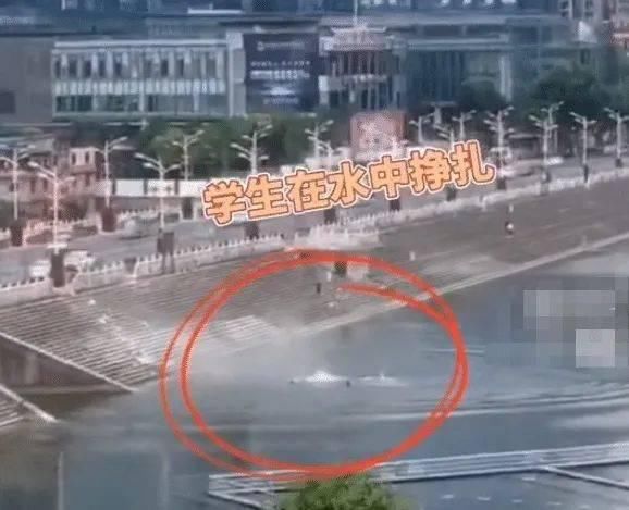  关键时刻|关键时刻砸窗游泳逃生，必备技能不能忽视