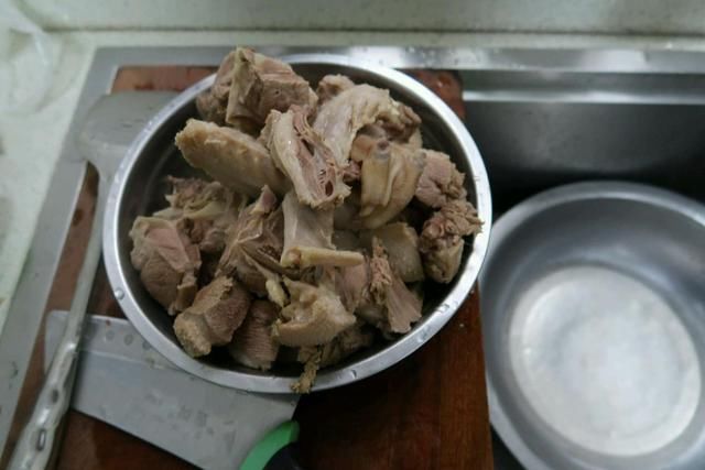  不到|饭店定价200的一道菜，自己做50元不到，连主食都不用搞定一餐