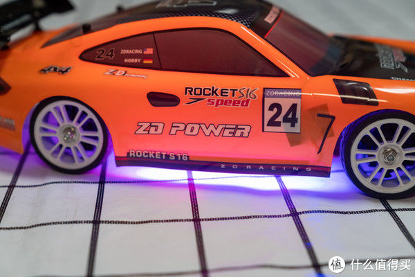 ZD|RC 篇四十四：ZD 致顶 1/16 保时捷911 ——精致的CNC金属底盘平跑车