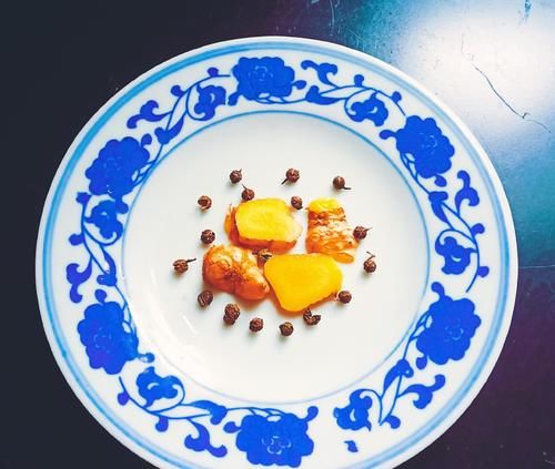  鱼头|1个鱼头，1个西红柿，1块豆腐，轻松做1盆，别具风味开胃鲜汤