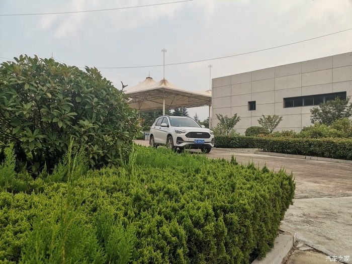  用车|颜值出众，空间宽敞，配置丰富，油耗不高，家庭用车首选哈弗M6！