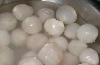 剥了皮以后|剥皮后变“兄弟”的3种水果,都能分清的,估计不是果农就是吃货