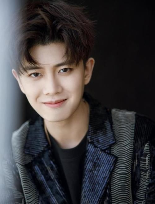  童瑶|金鹰奖赵丽颖完胜宋茜，却被童瑶夺走大奖，没肖战挡路王一博稳赢