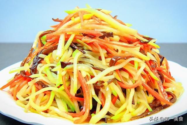  少不了|这3样素菜一起炒，三伏天少不了！一盘才2块，脆爽开胃、消暑润燥