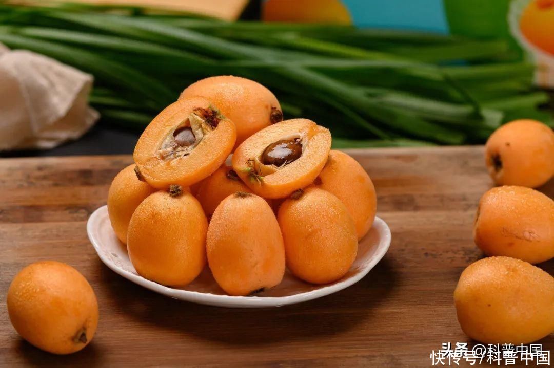 枇杷真能止咳吗真相是(枇杷真能止咳吗？真相是...)