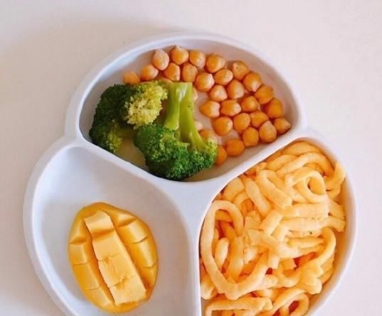  适合|面条这样做，超级软烂，没牙的宝宝也能吃，适合8个月以上宝宝