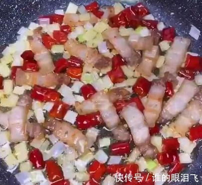 粉条|白菜炖粉条,先炒粉条还是白菜都不对,教你这样做,色香味俱全