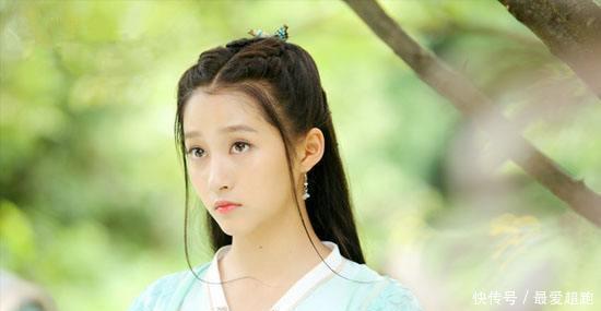  下联|少女出上联“一人一碗一口锅”，秀才对下联，少女听后又羞又气