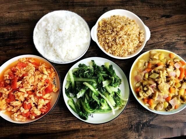 简单|3个孩子点了3道菜,做法简单又好吃,朋友说:可以开小饭桌了