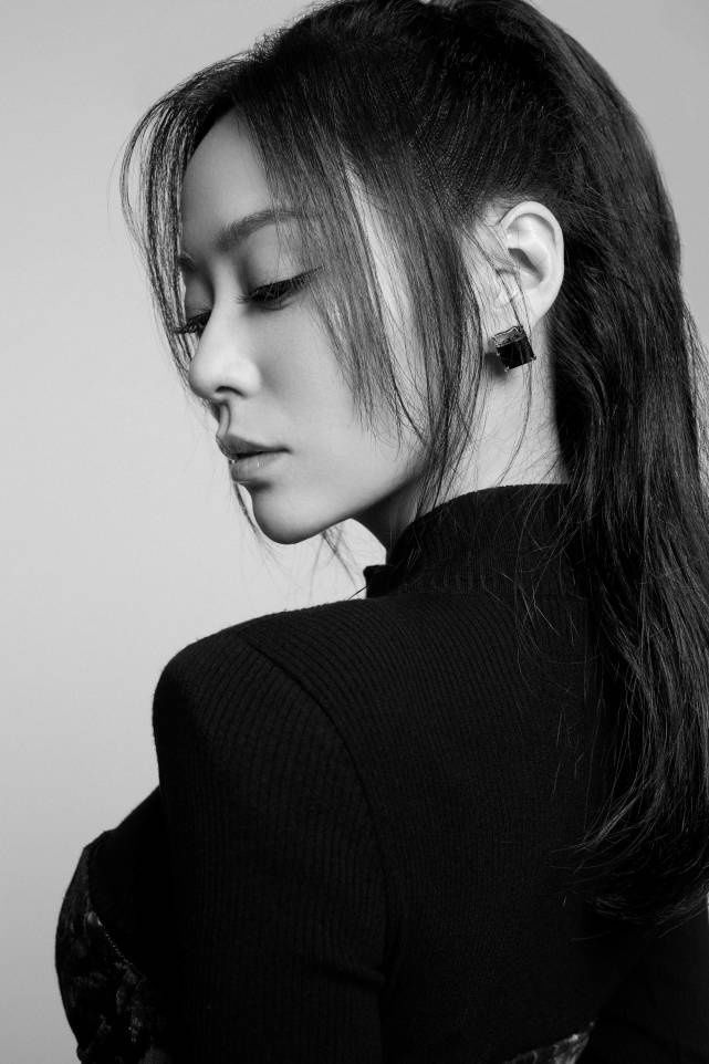  说唱|有点狠，张靓颖歌词太敢，她是把这么多年的不满都说出来了？