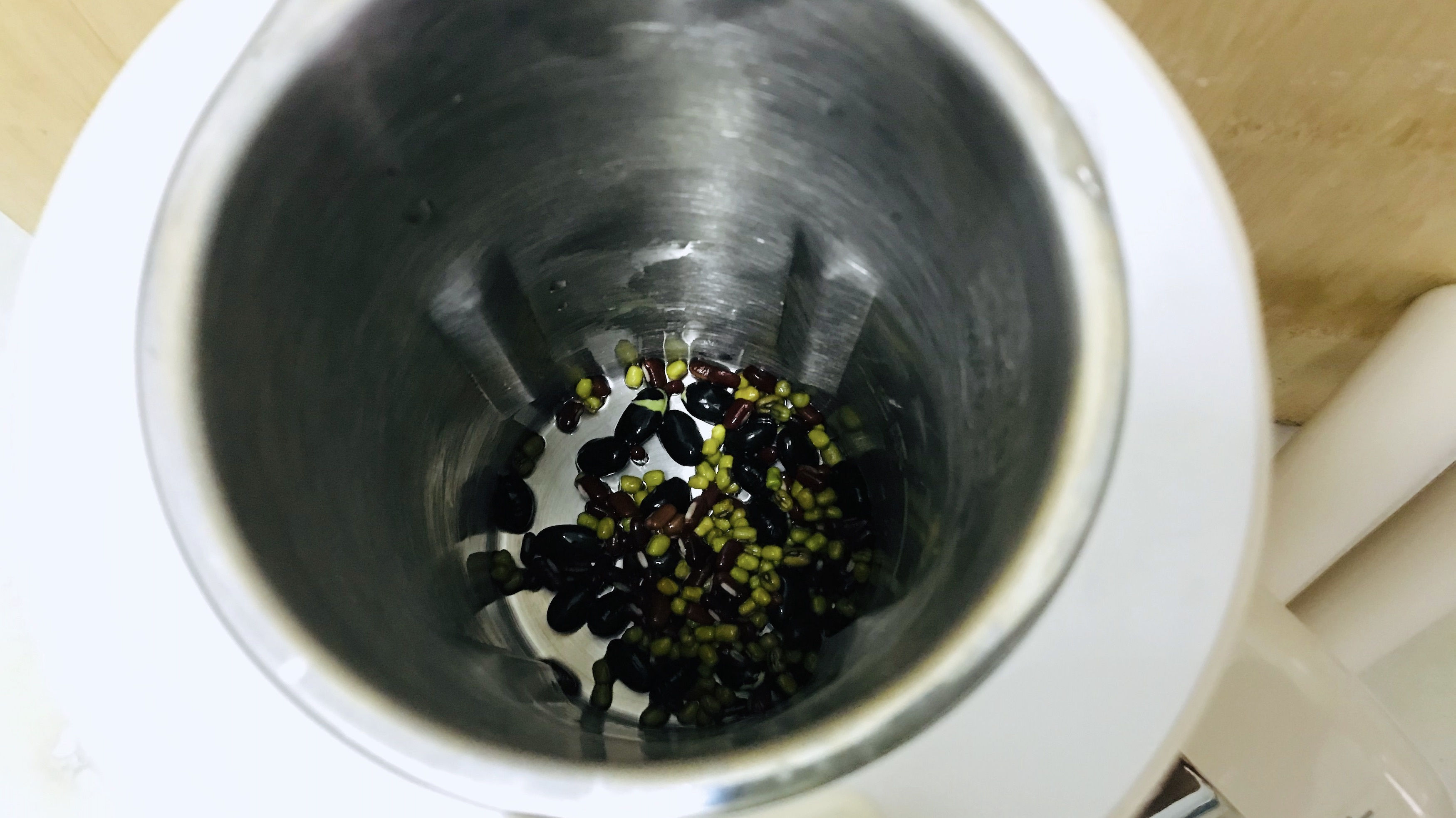  三豆|入伏在即，别喝冰冻饮料了，这碗清热解暑的三豆汤，是时候喝了