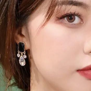 公主|迪士尼在逃公主都被抓回去了?现在逃跑还来得及吗?