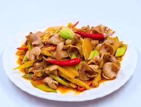  正当|秋后正当吃的菜，鲜嫩味美补蛋白，下锅一炒就能吃，遇到别错过