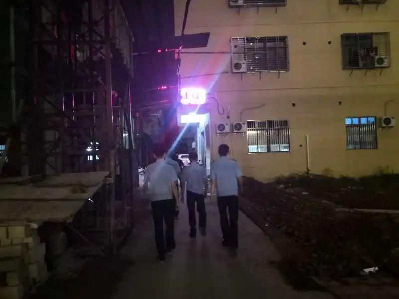  治安|【直击】推进扫黑除恶专项斗争，昨晚澄海又16人被抓…