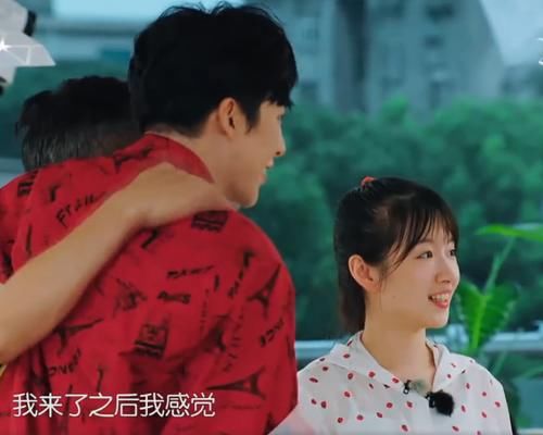  轻松|《中餐厅》迎来感觉“轻松”嘉宾？听到张亮对他说的话，脸色都变了